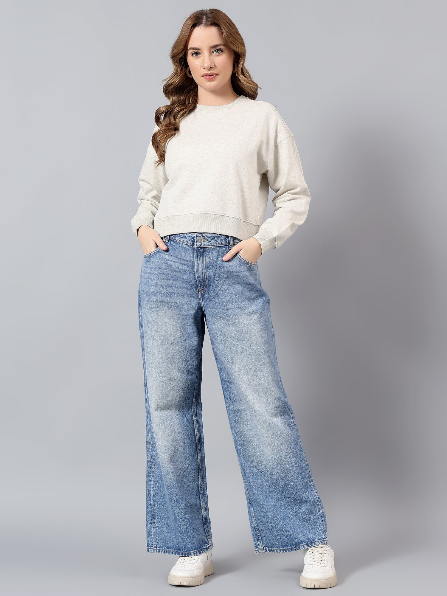 LOOSE FIT SWEATSHIRTS